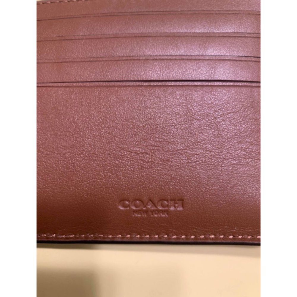 100% Auth Coach Men Wallet - Picture 5 of 5